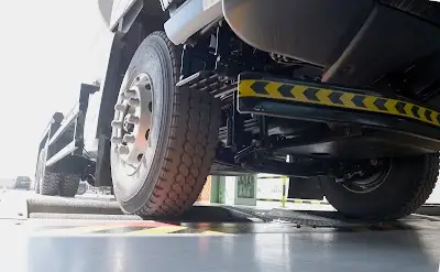 مركز المؤيد لفحص المركبات الثقيلة