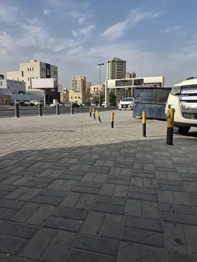 محطة وقود أولى