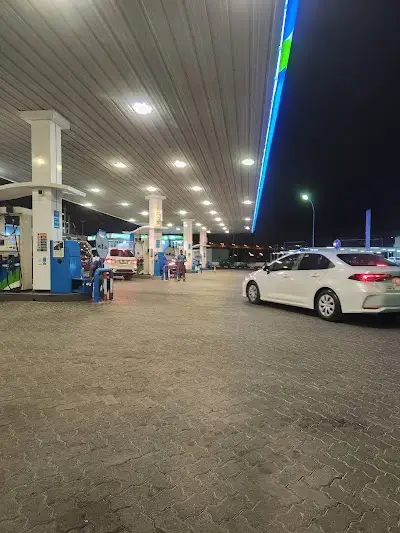 Oman Oil Service Station - Al Harthy