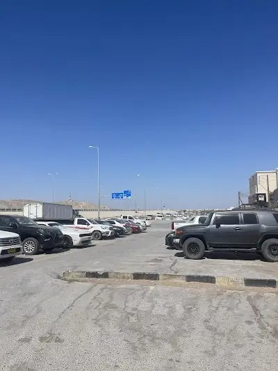 محطة نفط عمان ادم