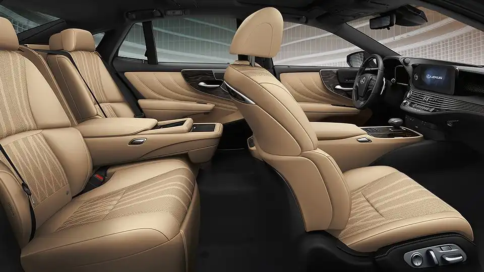 Lexus LS 2026 Middle East highway driving comfort and performance image