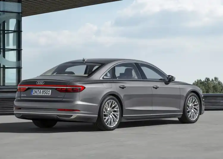 Audi A8