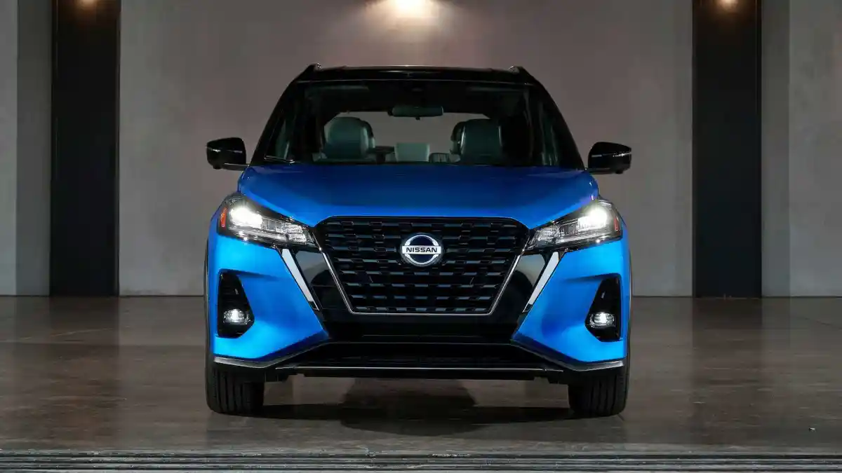 nissan kicks 2020