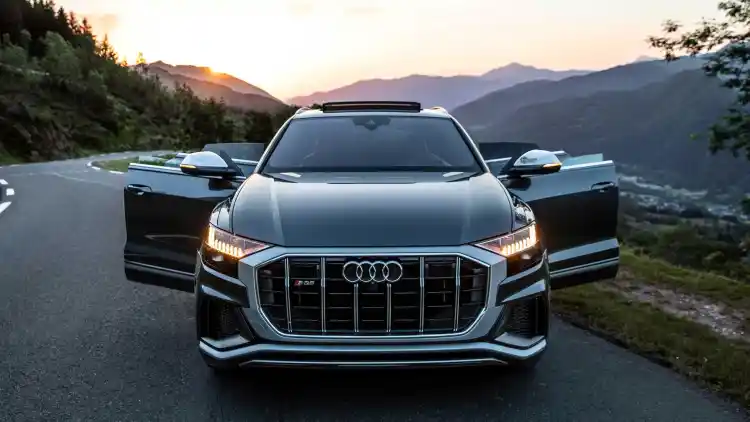 Audi SQ8