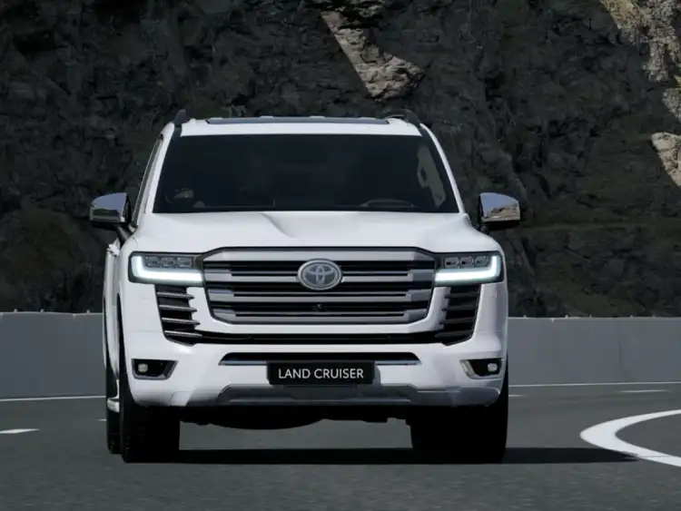 أعلى 5 تستخدم سيارات الدفع الرباعي مع أفضل قيمة إعادة البيع في المملكة العربية السعودية