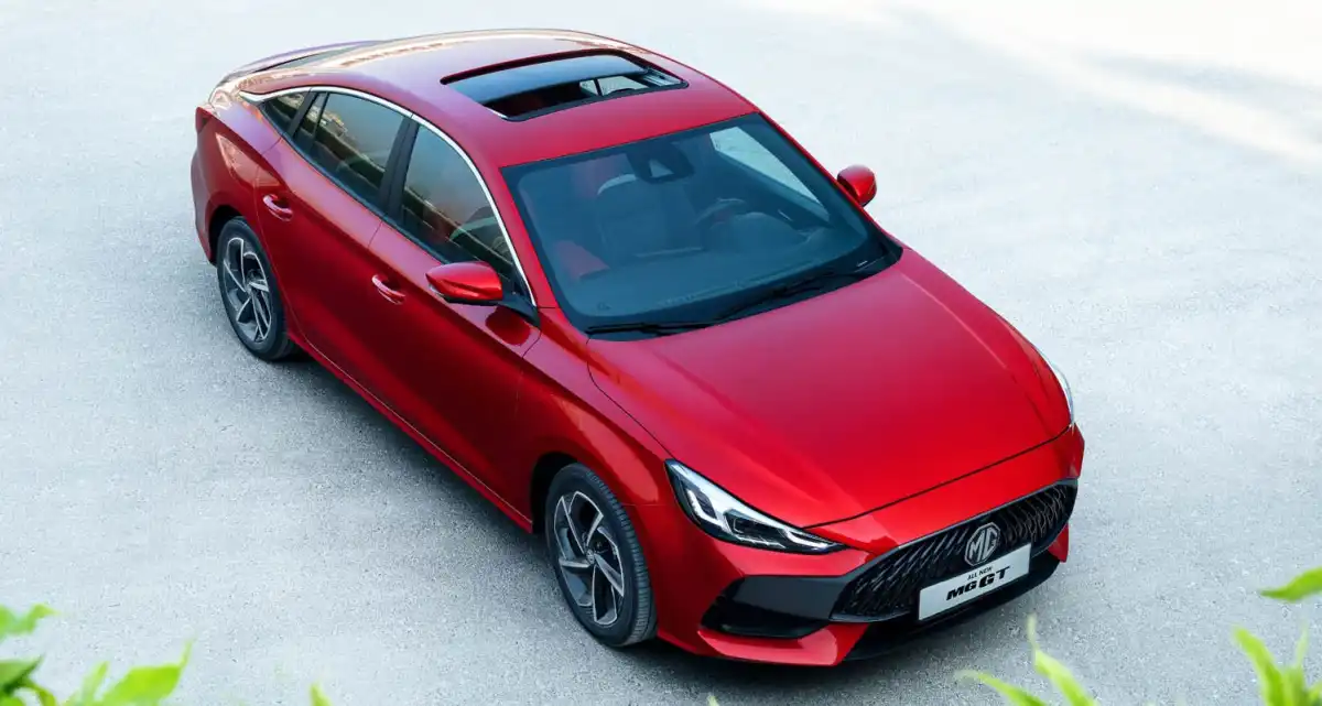 [مكان صورة: محفظة المحرك و الأداء لسيارة مج MG GT]