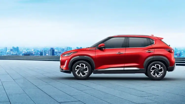 نيسان ماغنيت