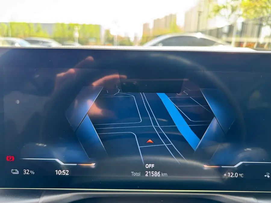 BMW i3 2024 eDrive 40 L Night Edition