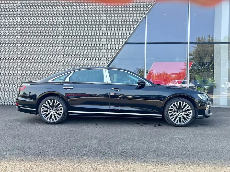 Audi A8 2024 A8L 50 TFSI quattro Exclusive