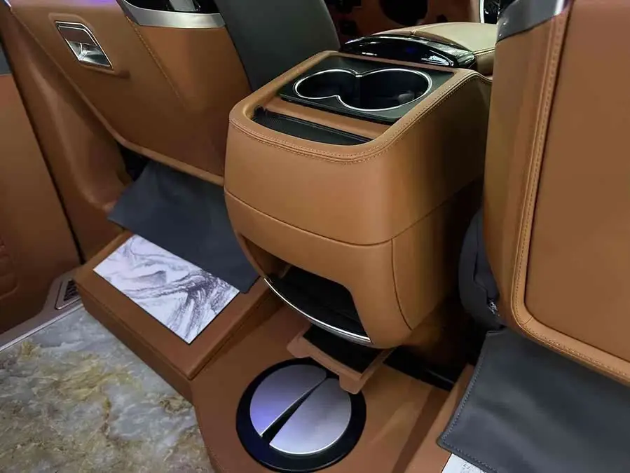 Vito 2023 2.0T Business Edition 7-Seater