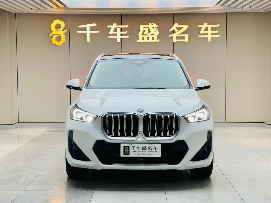 بي إم دبليو X1 2023 sDrive25Li حزمة رياضية M