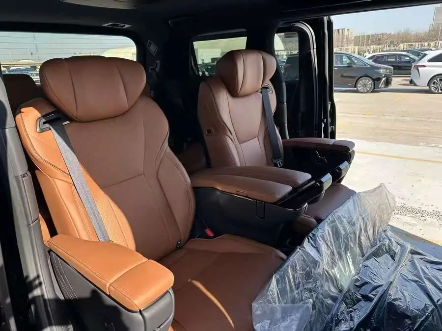 ألفارد 2025 هجينة 2.5 لتر إصدار الذهبي المميز