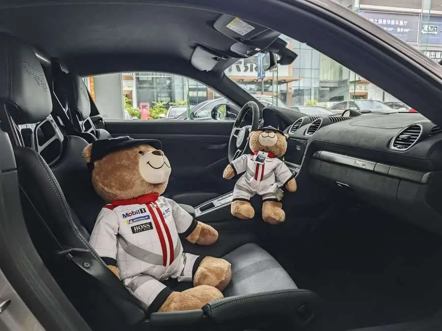 Porsche 718 2022 Cayman GT4 RS 4.0L