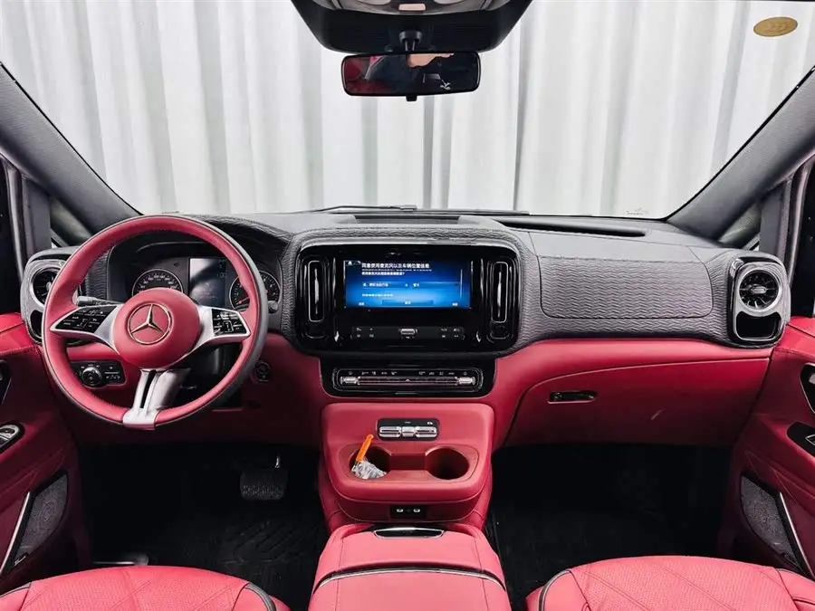 Vito 2024 2.0T Business Edition 7-seater