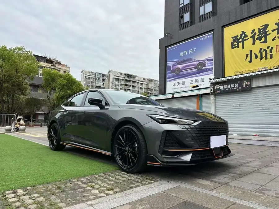 Changan UNI-V 2022 1.5T Premium