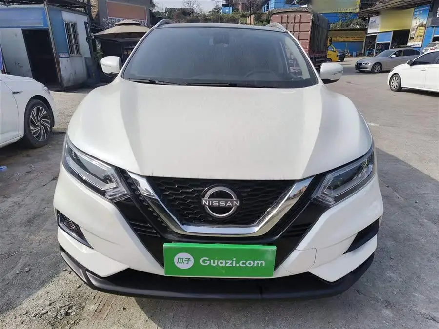 2023 نيسان قاشقاي كلاسيك 2.0 لتر CVT XV+ النسخة الرائدة