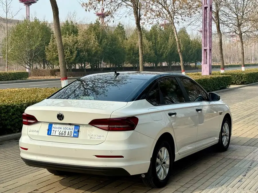 Lavida 2021 1.5L Automatic Stylish Edition