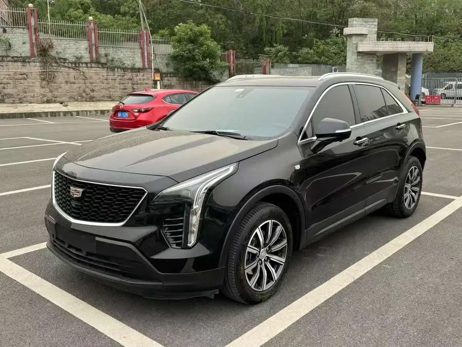 Cadillac XT4 2021 28T FWD Tech Package