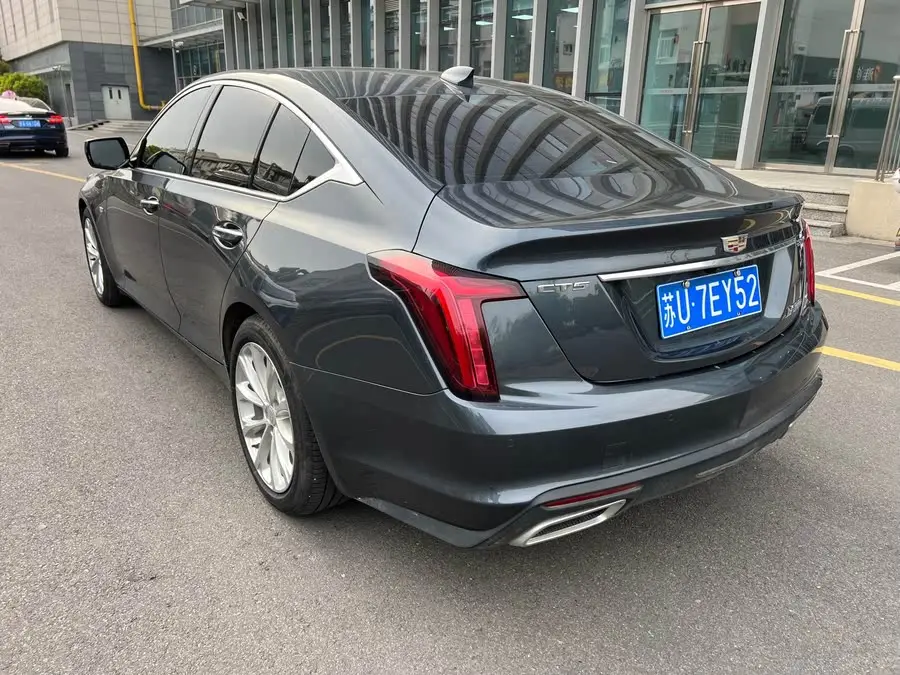 كاديلاك CT5 2021 28T فاخرة