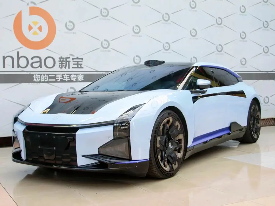 هاي في HiPhi Z 2023 نسخة أربعة مقاعد