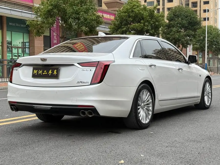 كاديلاك CT6 2021 28T الفاخرة