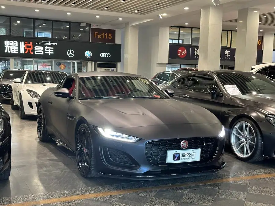 Jaguar F-TYPE 2023 P300 Coupe R-DYNAMIC BLACK