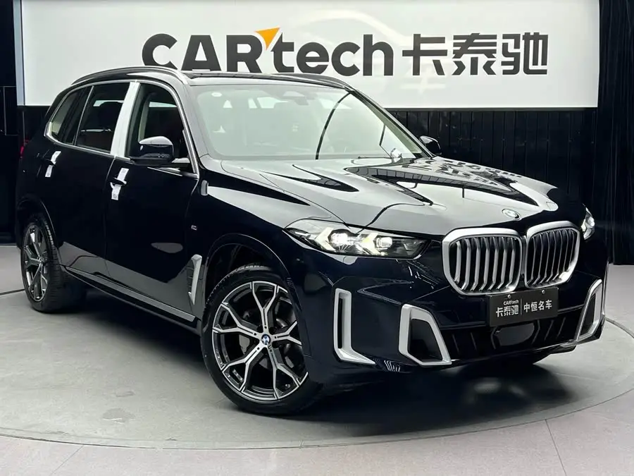 BMW X5 2023 xDrive 30Li M Sport Package