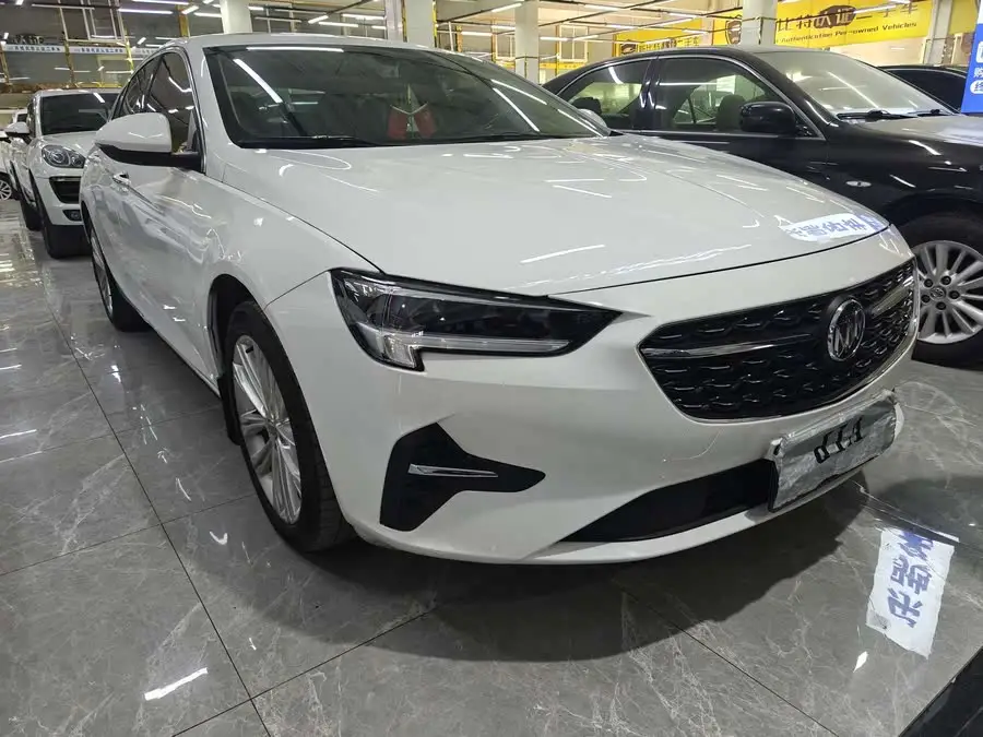 بيوك ريجال 2022 552T الذكية