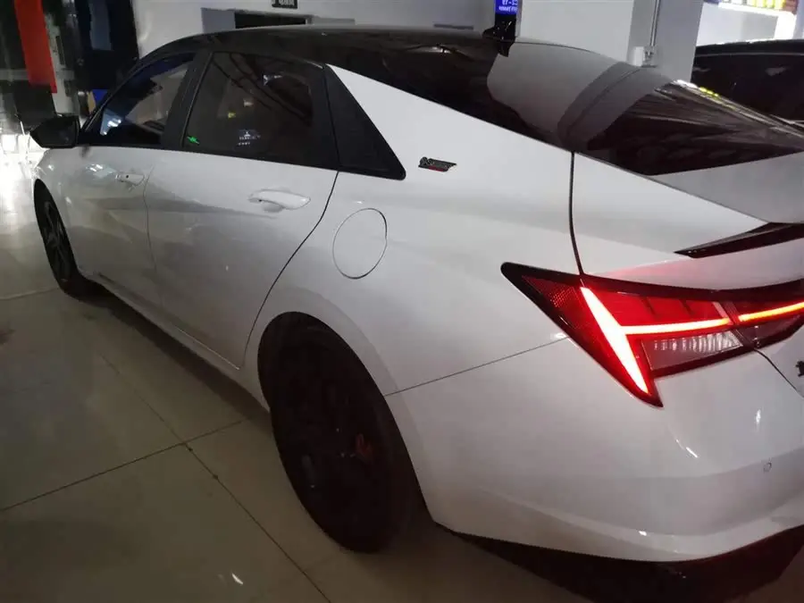 إلنترا 2022 1.5 لتر CVT الإصدار الذكرى العشرون