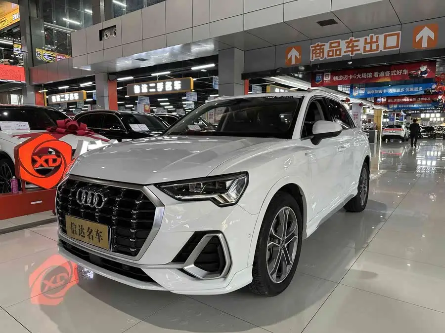 Audi Q3 2021 40 TFSI Fashion Dynamic