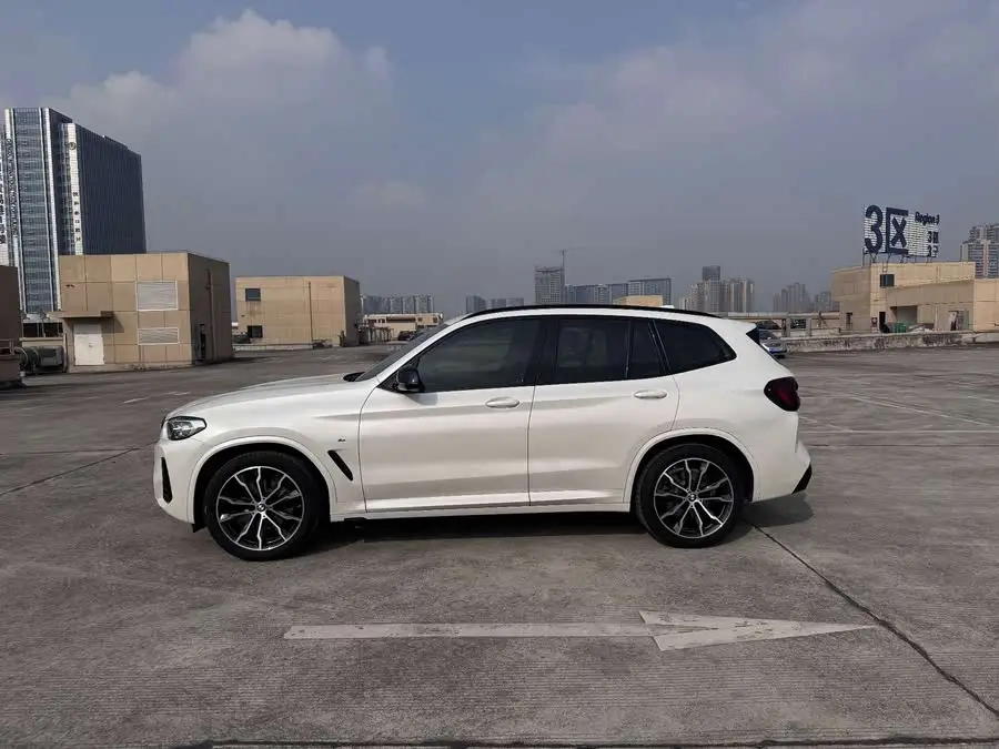 BMW X3 2022 xDrive30i Leading M Night Package