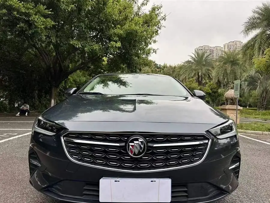 ريجال 2021 552T النخبة