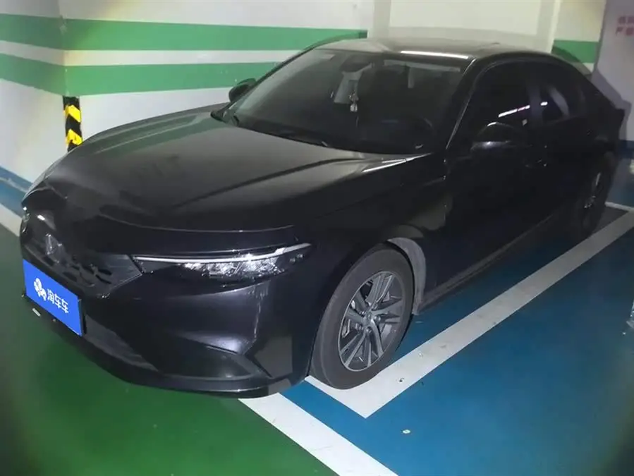 زينغ 2023 طراز 240TURBO CVT النسخة الرائدة