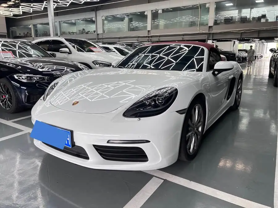 Porsche 718 2020 Model Boxster 2.0T