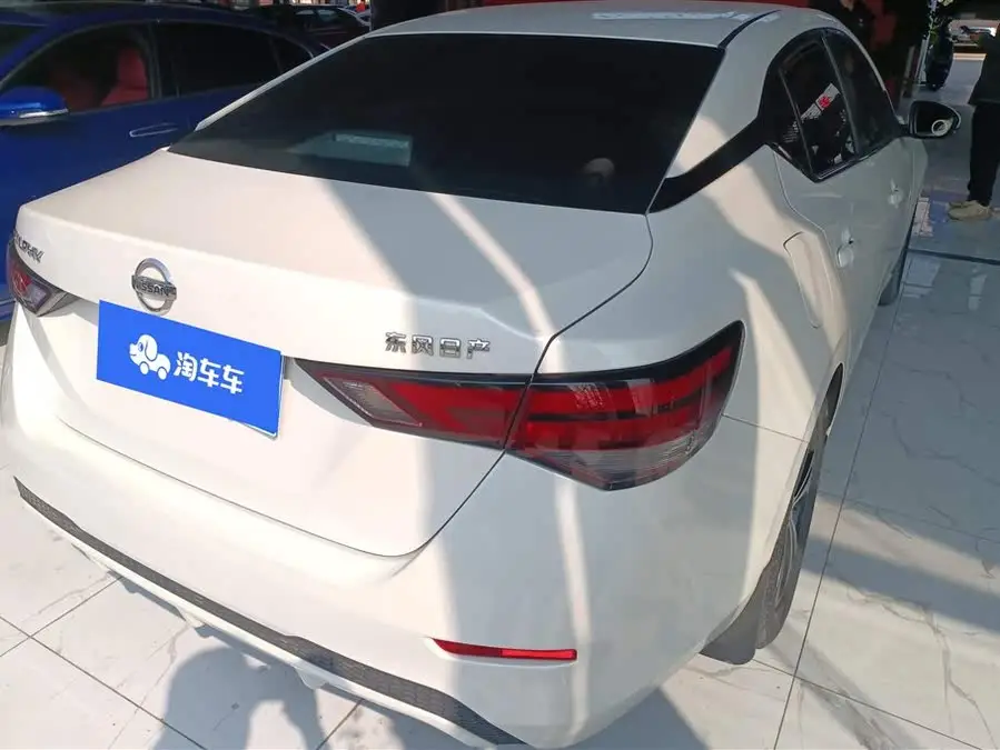 نيسان سيلفي 2021 1.6 لتر XL CVT إصدار الاستمتاع