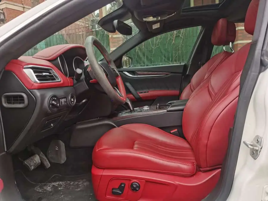 Ghibli 2020 Model 3.0T Standard Edition