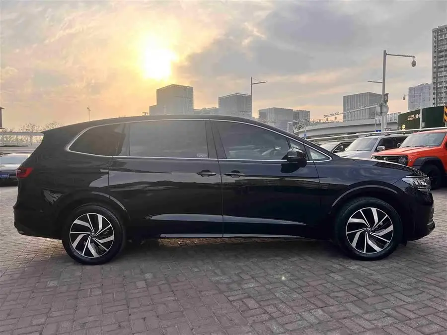 Weiran 2023 330TSI Luxury Edition