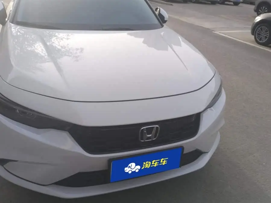 2022 Model 240TURBO CVT Luxury Edition