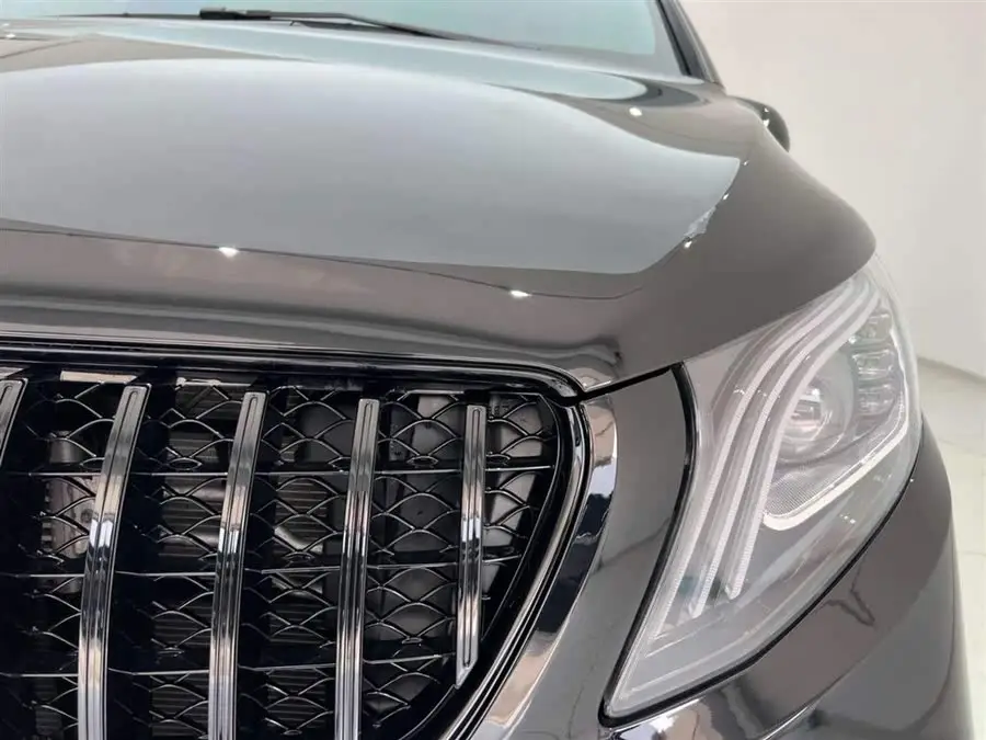 فيديو 2023 2.0T النخبة 7 مقاعد