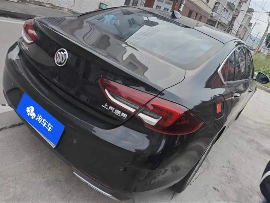 بيوك ريجال 2023 552T النسخة الذكية