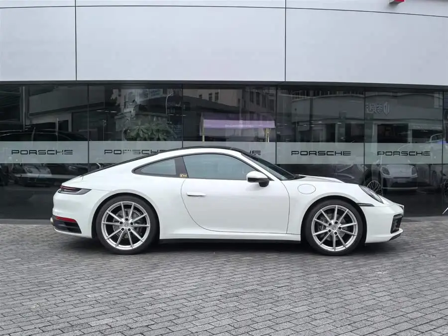 Porsche 911 2020 Carrera 3.0T