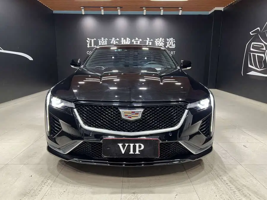 Cadillac CT4 2023 25T Luxury