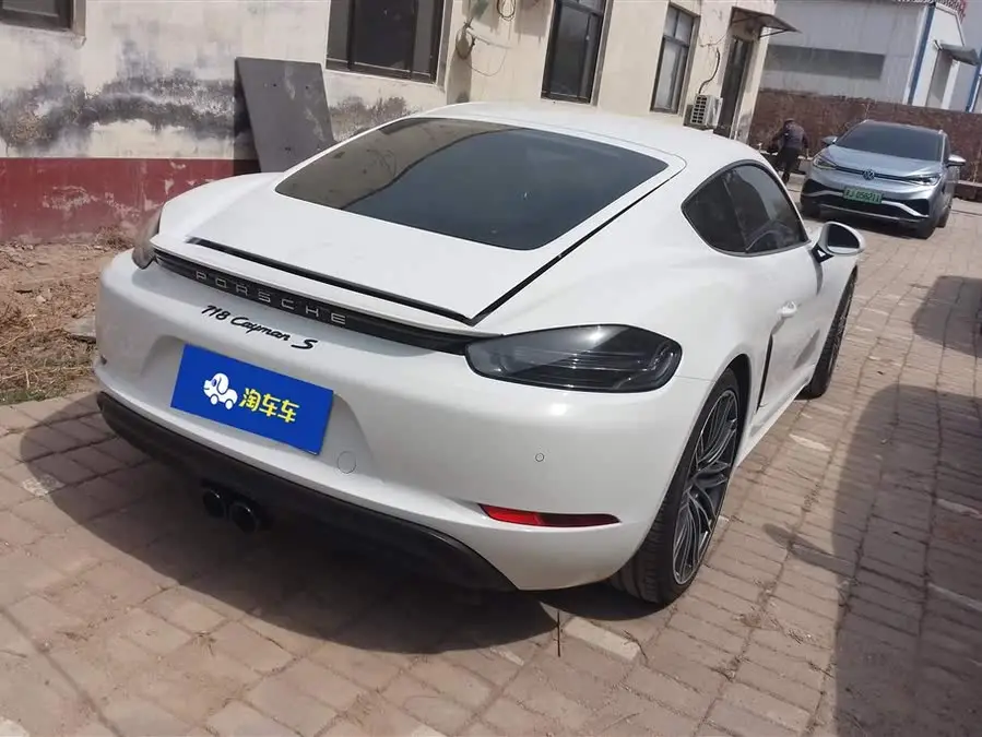 Porsche 718 2022 Cayman 2.0T