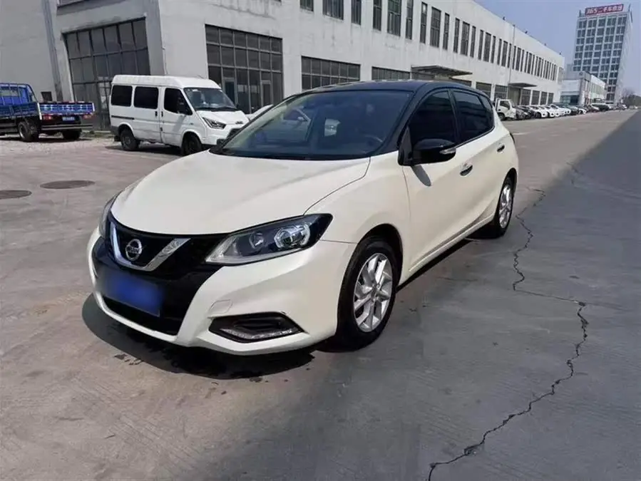 نيسان تييدا 2021 1.6 لتر CVT النسخة الذكية