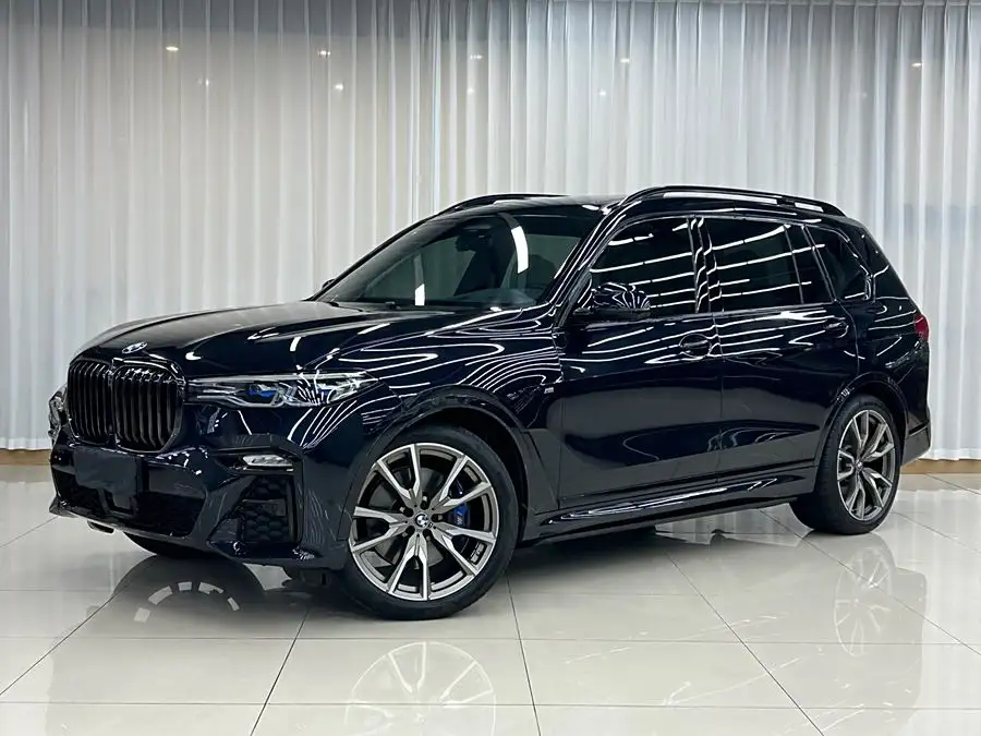 بي إم دبليو X7 2022 xDrive M50i