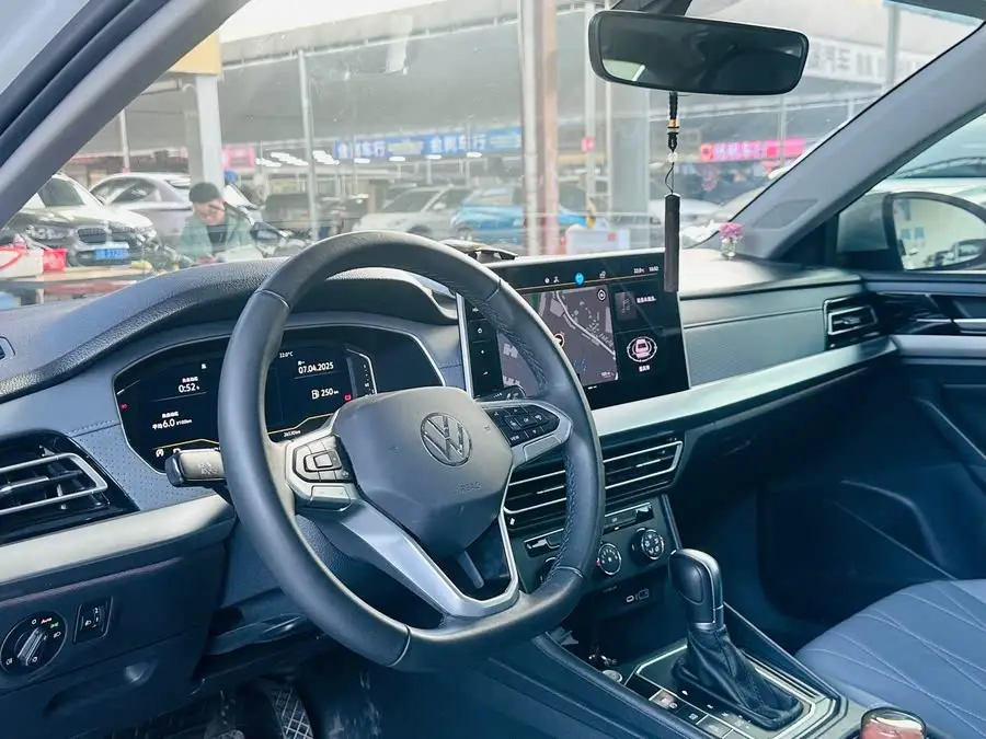 Lavida 2024 1.5L Automatic Five Million Edition