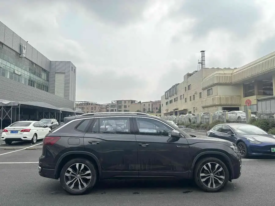 Tayron 2020 Model 380TSI 4WD R-Line Intelligent Connectivity Edition