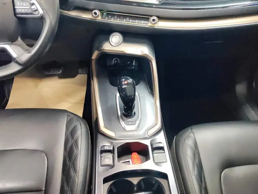 هافال H6 2021 طراز 1.5T أوتوماتيكي نسخة حضرية