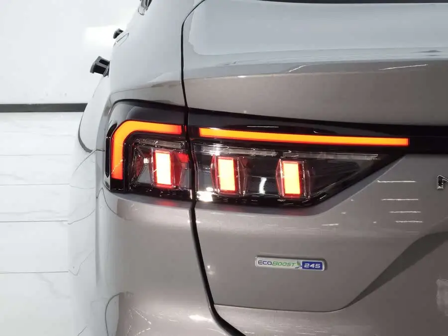 2022 Mondeo Facelift EcoBoost 245 Luxury