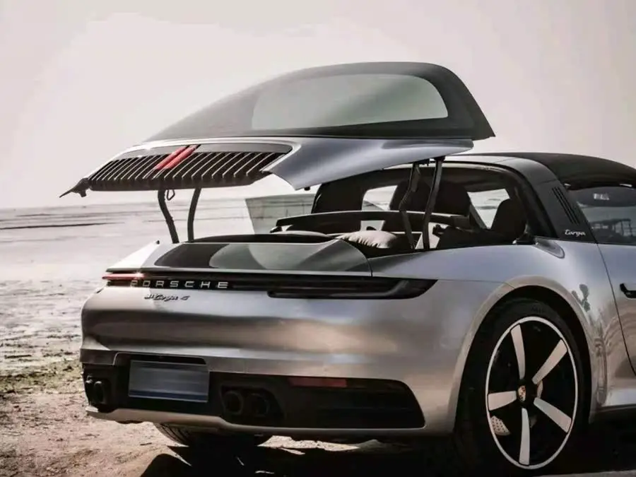 بورشه 911 2023 طراز تارغا 4 3.0T